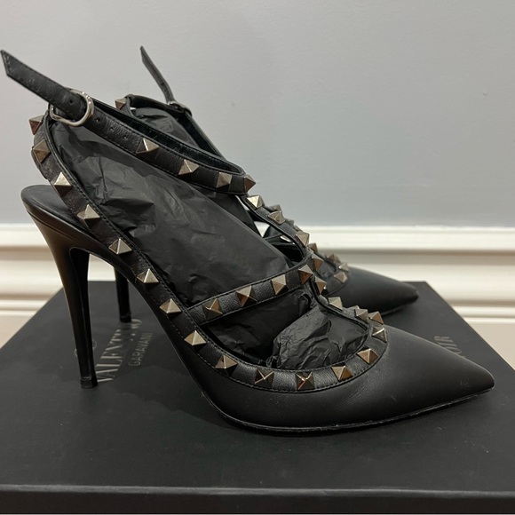 VALENTINO GARAVANI Rockstud Noir Slingback Pumps - Picture 4 of 6